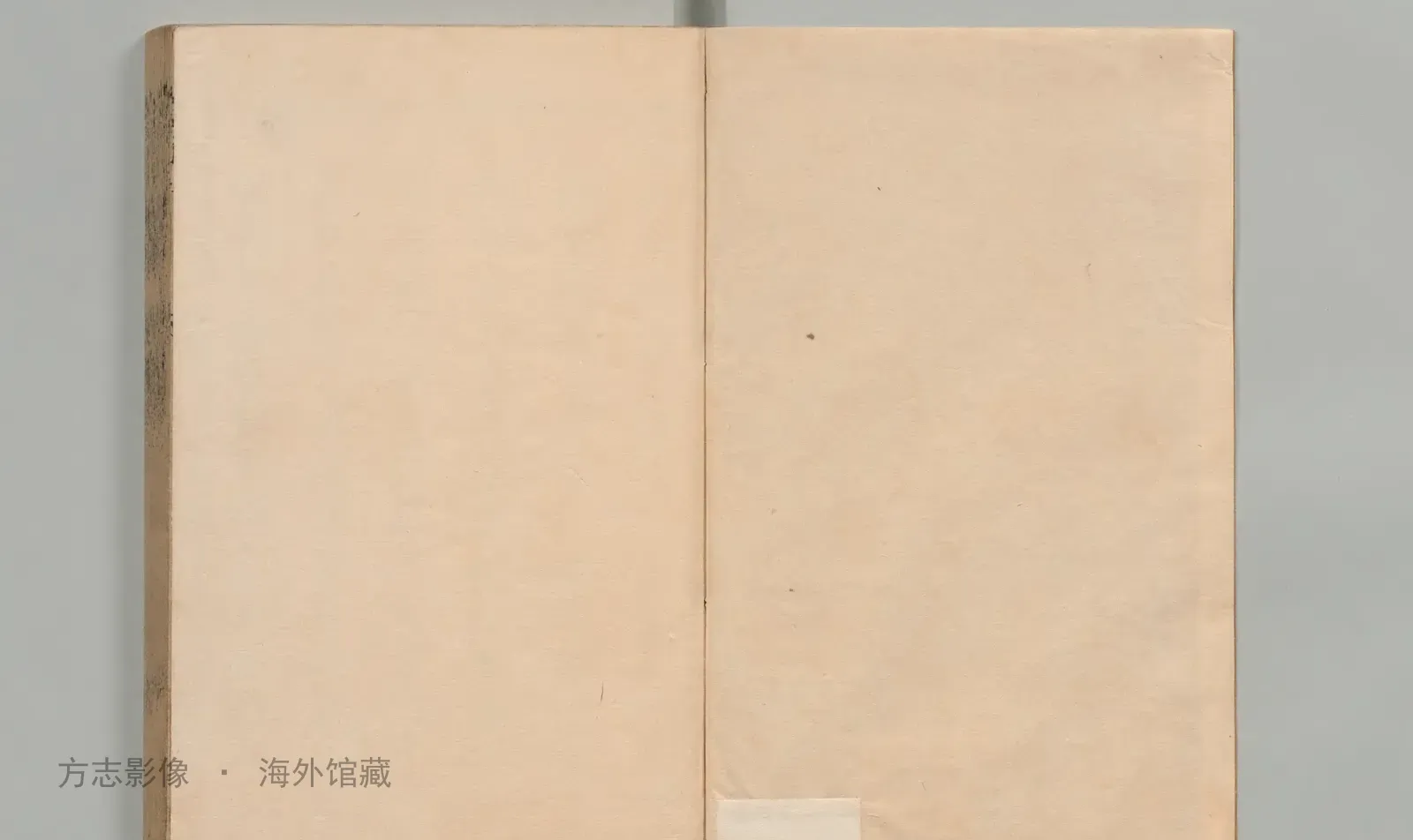 京山县志书影